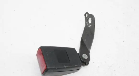 Audi TT Mk1 Rear seatbelt buckle 8N8857739