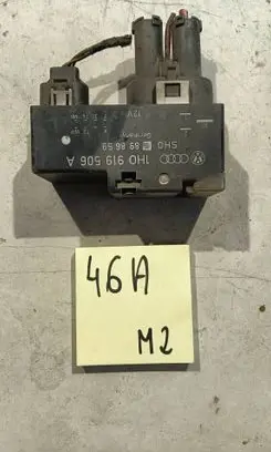 Volkswagen Golf III Coolant fan relay 1H0919506A