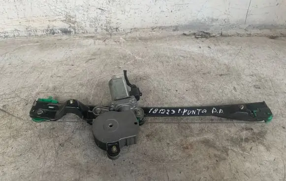Fiat Punto (188) Front door window regulator with motor