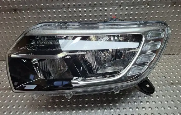 Dacia Sandero II Headlight/headlamp S26282656 260605665R