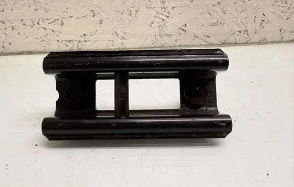 Volkswagen Transporter - Caravelle T6 Rear seat guide rail 7H0883873F