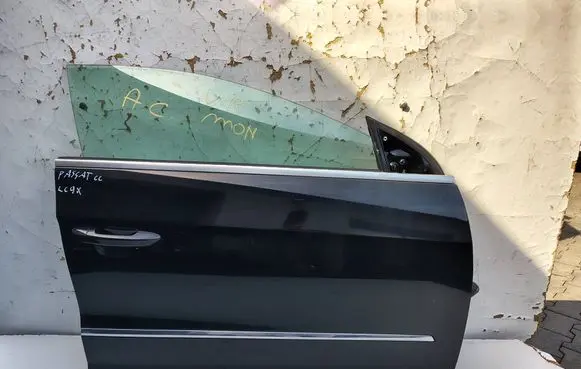 Volkswagen PASSAT CC Front door 