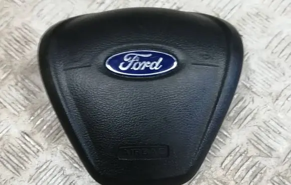 Steering wheel airbag