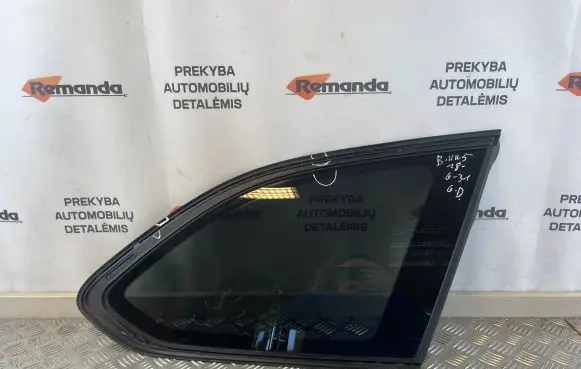BMW 5 G30 G31 G38 Rear vent window glass 7337006 7387464 7387468