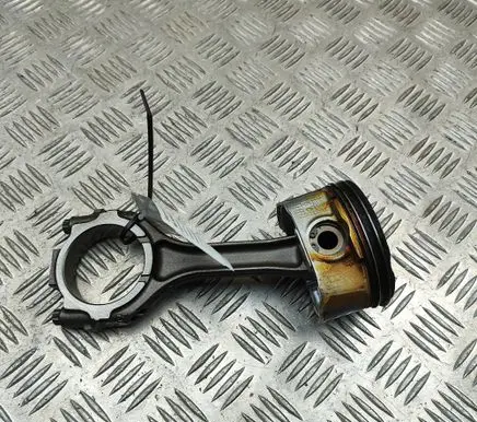 Infiniti Q50 Piston 121005CA0B A20105CA1B