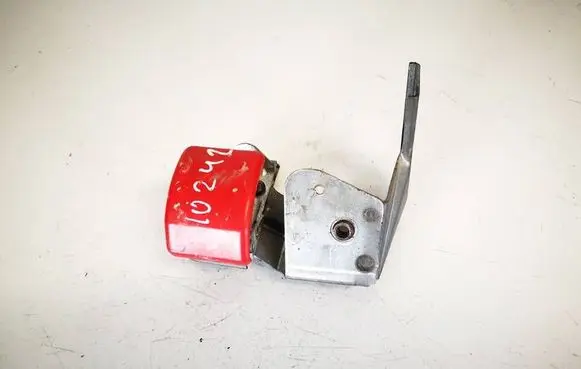 Volvo S40, V40 Engine bonnet (hood) release handle 