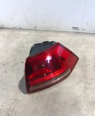 Volkswagen Golf VII Rear/tail lights 5G0945096M
