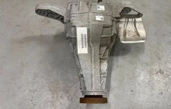 Porsche Macan (95B) Rear differential 95B525015M