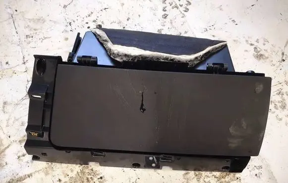 Tesla Model S Glove box 102322821H