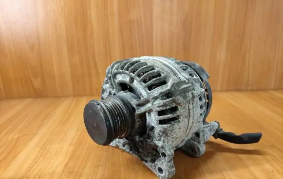 Mitsubishi Outlander Generator/alternator 06F903023F 0124525091