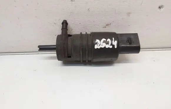 Chevrolet Captiva Windscreen/windshield washer pump 13250356