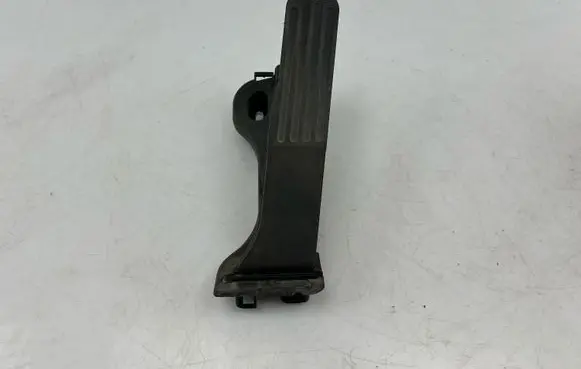 Volkswagen Golf VI Accelerator throttle pedal 1K1721503