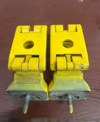 Renault Master III Rear door upper hinge 844009783R