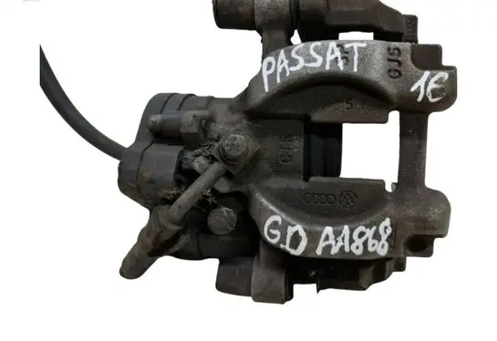 Volkswagen PASSAT B8 Rear brake caliper 3Q0615406 3Q0615406J