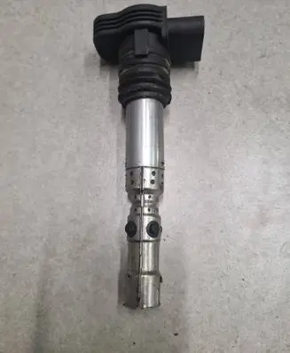 Volkswagen Caddy High voltage ignition coil 06A905115D 78251001