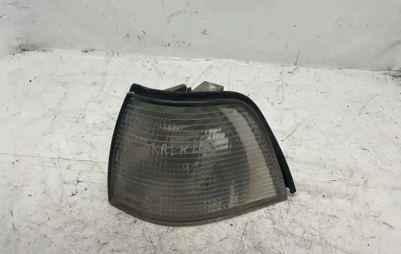 BMW 3 E36 Front indicator light