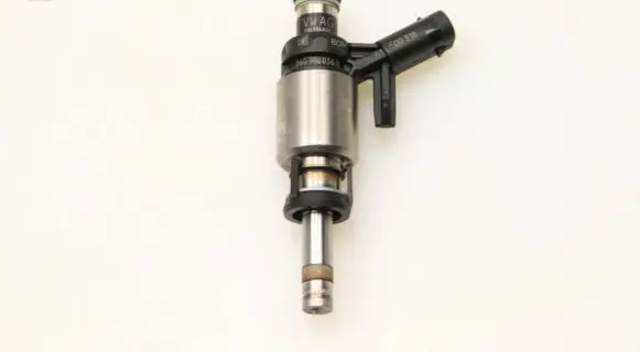Audi A3 S3 8V Fuel injector 06G906036B