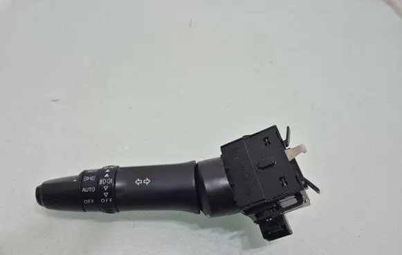 Citroen C-Crosser Indicator stalk 