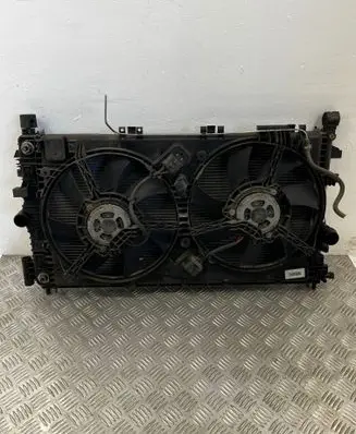 Opel Insignia A Coolant radiator 22818551