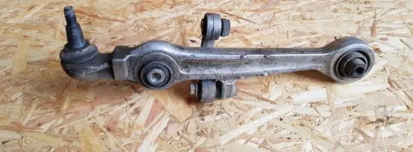 Volkswagen PASSAT B5.5 Front control arm 4B0407155