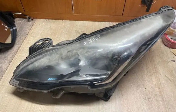 Peugeot 3008 I Headlight/headlamp 89907703 9805505680