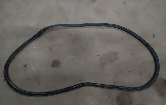 Toyota Avensis T270 Trunk rubber seal (body) 