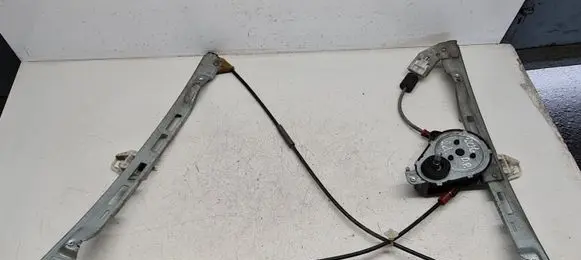 Peugeot 206 Front door manual window regulator 