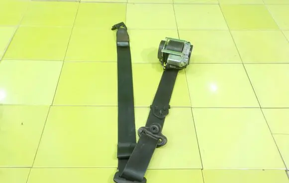Ford Transit Courier Front seatbelt ET76A61294AF XP228