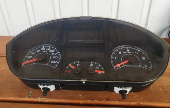 Opel Movano C Speedometer (instrument cluster) 00468644540