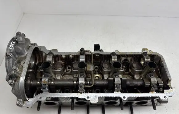 Lexus LS UCF30 Engine head 1110259065 1110259018 1110259066