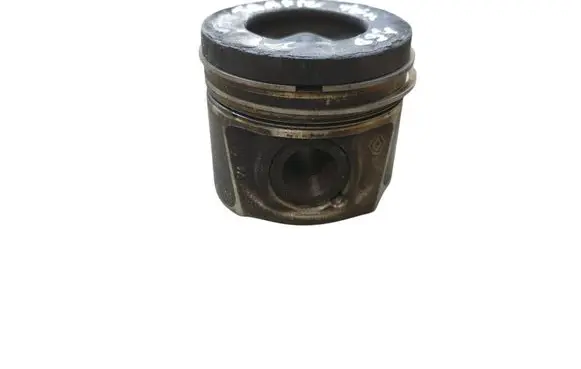 Renault Trafic III (X82) Piston 080340
