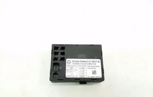 Mercedes-Benz E W211 Gateway control module A2115403145