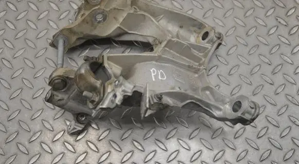 Audi Q5 SQ5 Engine mounting bracket 80A399296