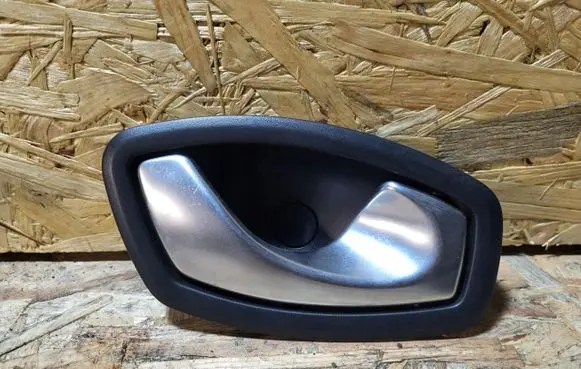 Renault Megane III Front door interior handle 826720001R