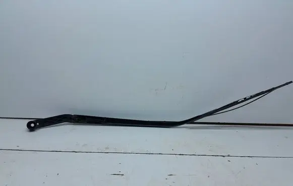 Mazda CX-9 Front wiper blade arm