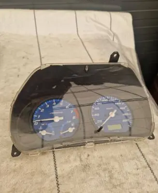 Speedometer (instrument cluster)