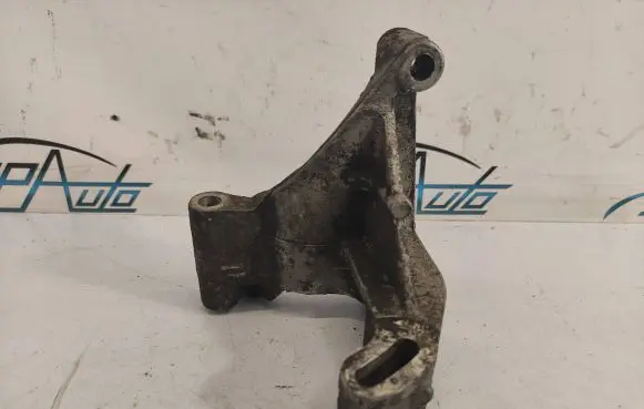 Volkswagen Caddy Engine mounting bracket 028145531D