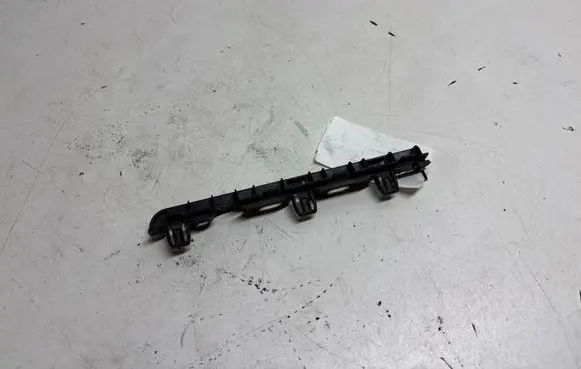 BMW 5 F10 F11 Sill supporting ledge 7184776