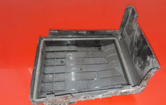 Skoda Yeti (5L) Fuse box cover 1K0937132F 1K0937132G