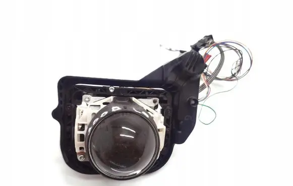 Peugeot 3008 I Headlight part 89038337
