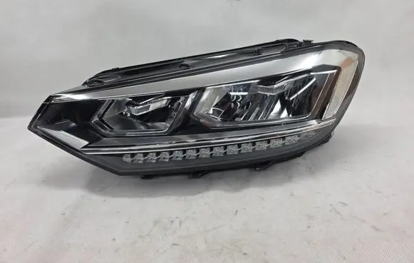 Volkswagen Touran III Headlight/headlamp 5TB941035B