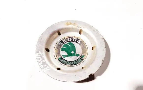 Skoda Octavia Mk1 (1U) Original wheel cap 1u0601149a