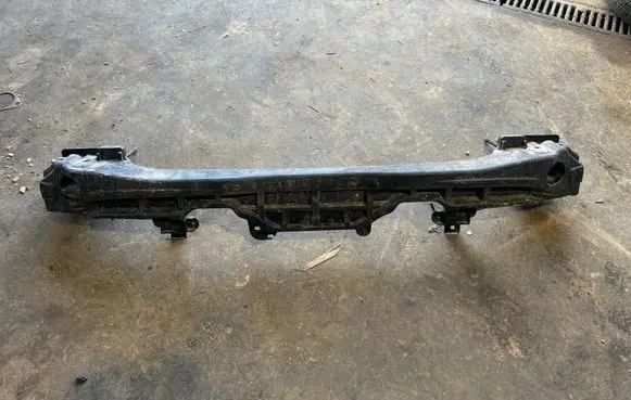 KIA Stonic Rear bumper cross member 86631H8410 20240424D H84102404240218