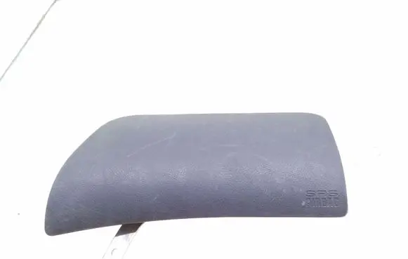 BMW 5 E39 Airbag cover 8243605