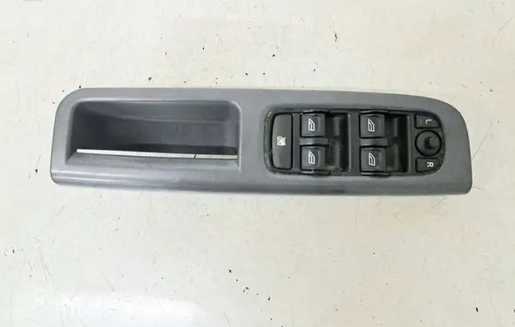 Volvo V50 Electric window control switch 31295120AA