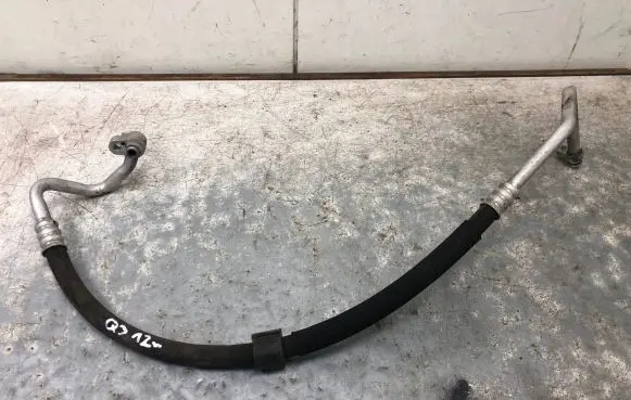 Audi Q3 8U Air conditioning (A/C) pipe/hose 8U0820721F