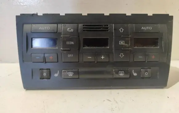 Audi A4 S4 B7 8E 8H Climate control unit 8E0820043AM 0060708