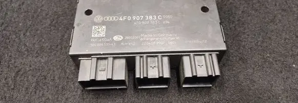 Audi A6 S6 C6 4F Tow bar trailer control unit/module 4F0907383C