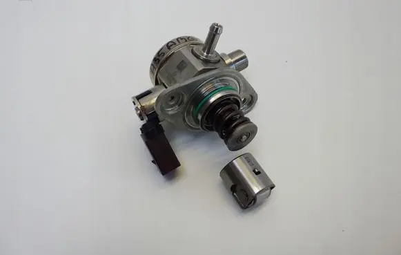 Mercedes-Benz A W177 AMG In-tank fuel pump A2600700500