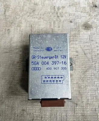 Audi A6 S6 C5 4B Cruise control unit/module 5GA00439716 4D0907305
